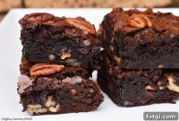 Fudgy Maple Pecan Brownies with Toasted Pecans