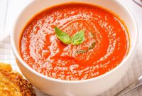 Instant Pot Tomato Soup with Fresh or Canned Tomatoes