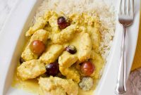 Slow Cooker Turkey Curry with Coconut and Spices