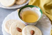 Buttery Almond Shortbread Cookies Recipe
