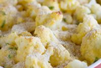 Cheddar Cauliflower Gratin with Crispy Golden Topping