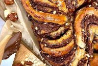 Nutella Babka Recipe with Chocolate Hazelnut Swirls