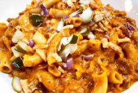 Deluxe Instant Pot Cheeseburger Pasta