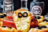 Mini Mummy Pizza Dippers for Halloween