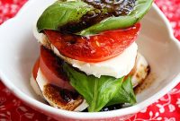 Classic Caprese Salad with Balsamic Glaze