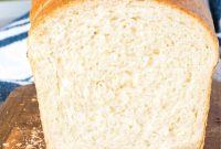 Overnight Sandwich Bread Recipe with Minimal Kneading