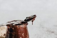 3-Ingredient Vegan Raw Nutella – Chocolate Hazelnut Spread