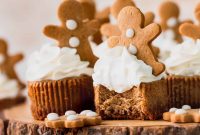 Mini Gingerbread Cheesecake Bites with Gingersnap Crust