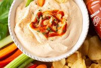 Creamy Sriracha Dipping Sauce Recipe