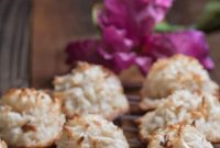 Panamanian Cocadas: Traditional Coconut Cookie Recipe