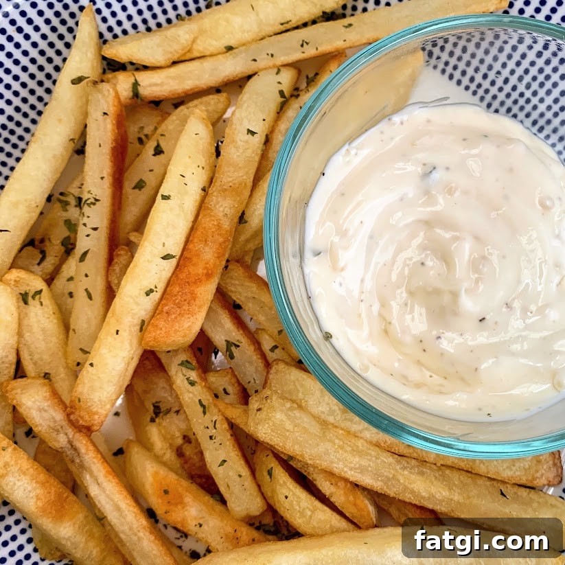 Gluten-free aioli on a plate