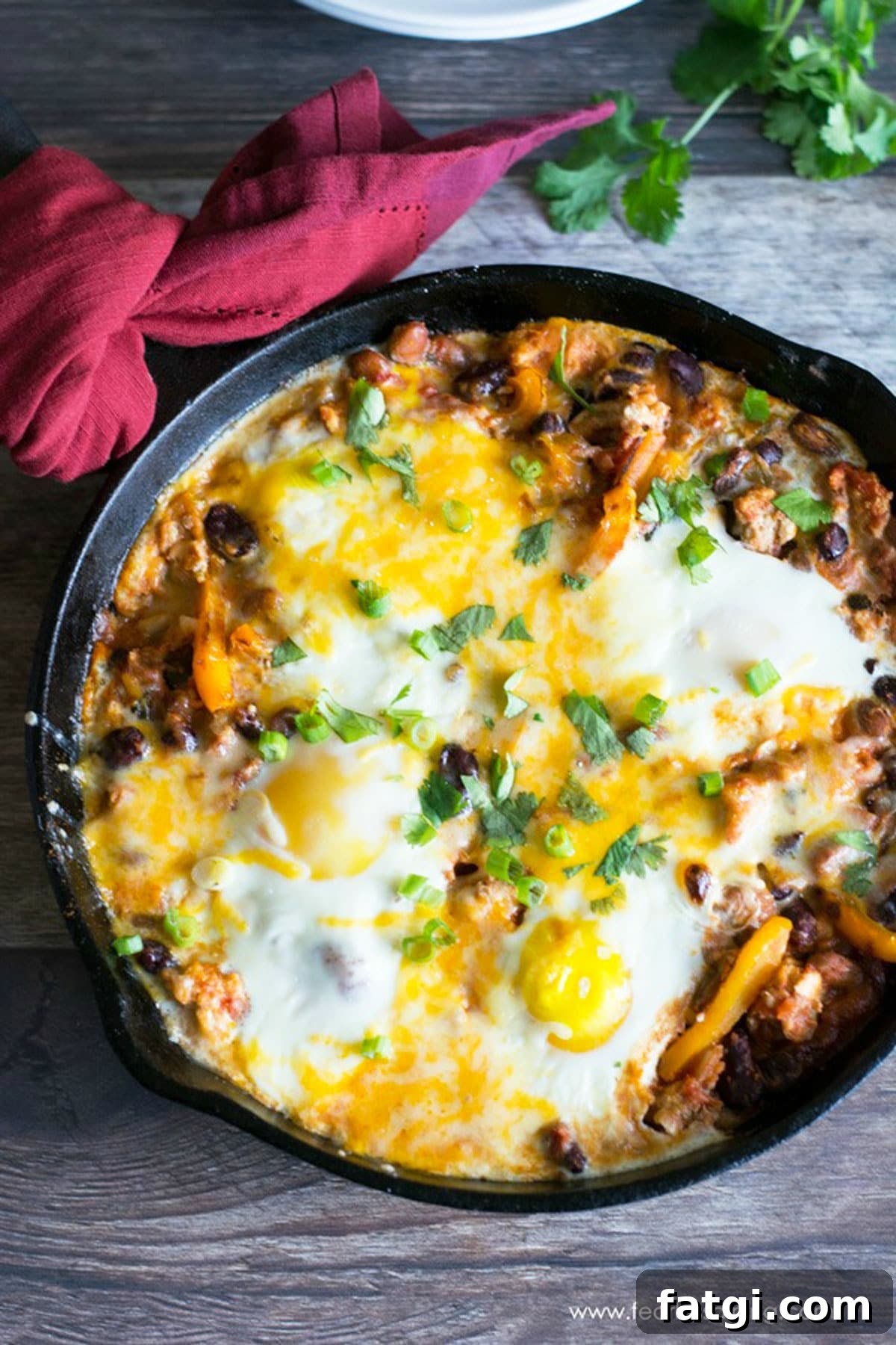 A skillet full of ground turkey shakshuka.