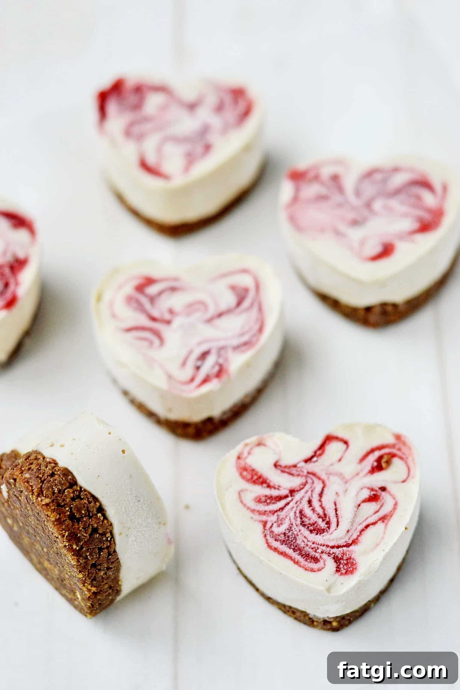 #Vegan Strawberry Cheesecakes #Glutenfree #ValentinesDay