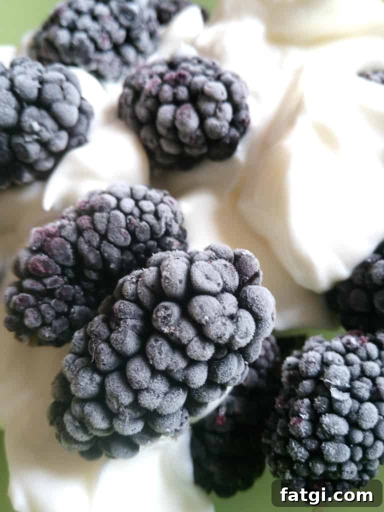 sugar free low carb strained greek-style yoghurt