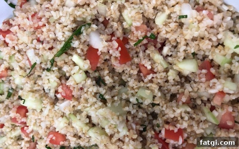 Tabouli salad with parsley and bulgur