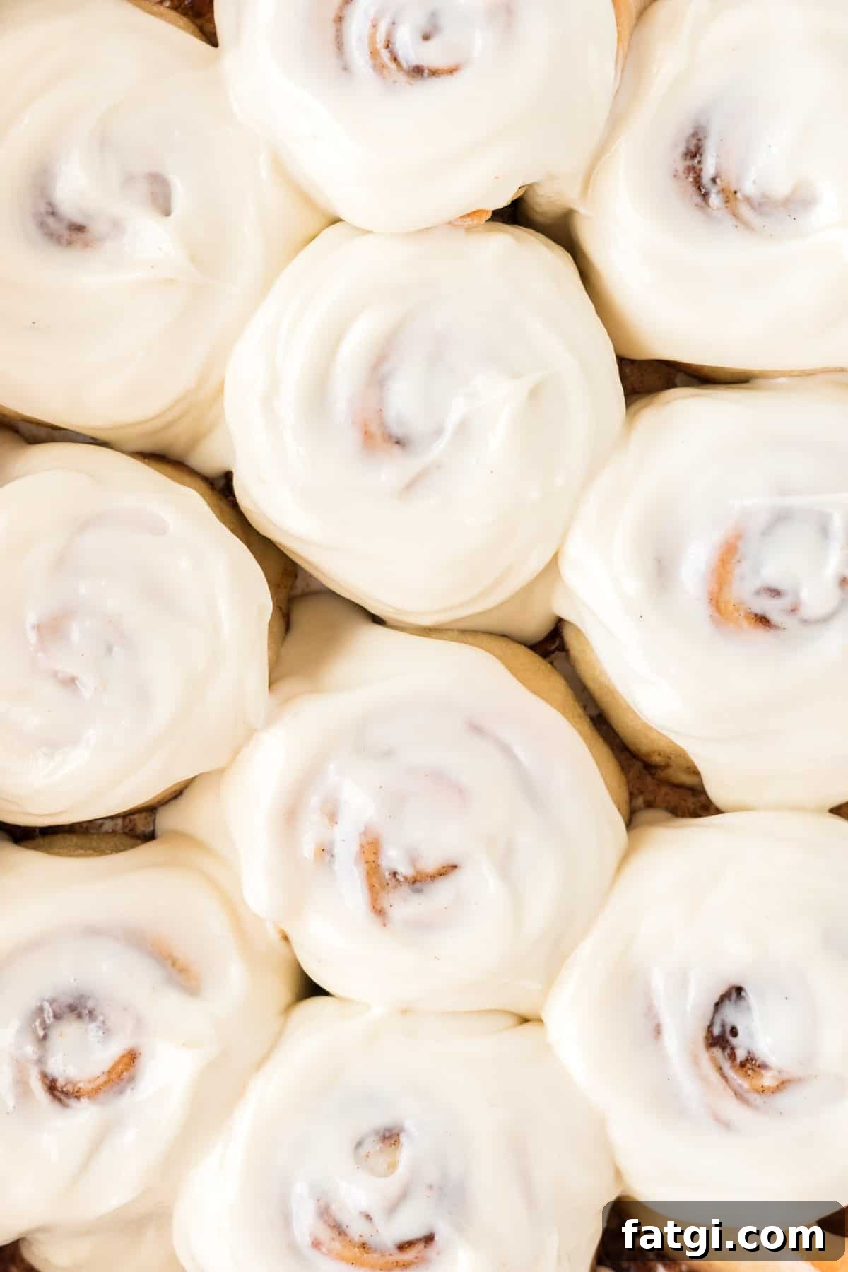 frosted cinnamon rolls with cream cheese icing
