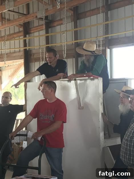 Amish and English workers at an Ohio produce auction
