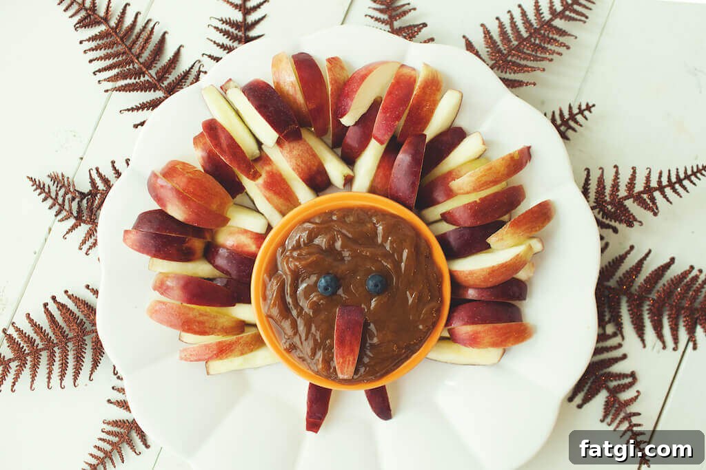 Thanksgiving Fruit Tray: Festive Platter Ideas for Guests 2 Thanksgiving fruit tray with apple turkey