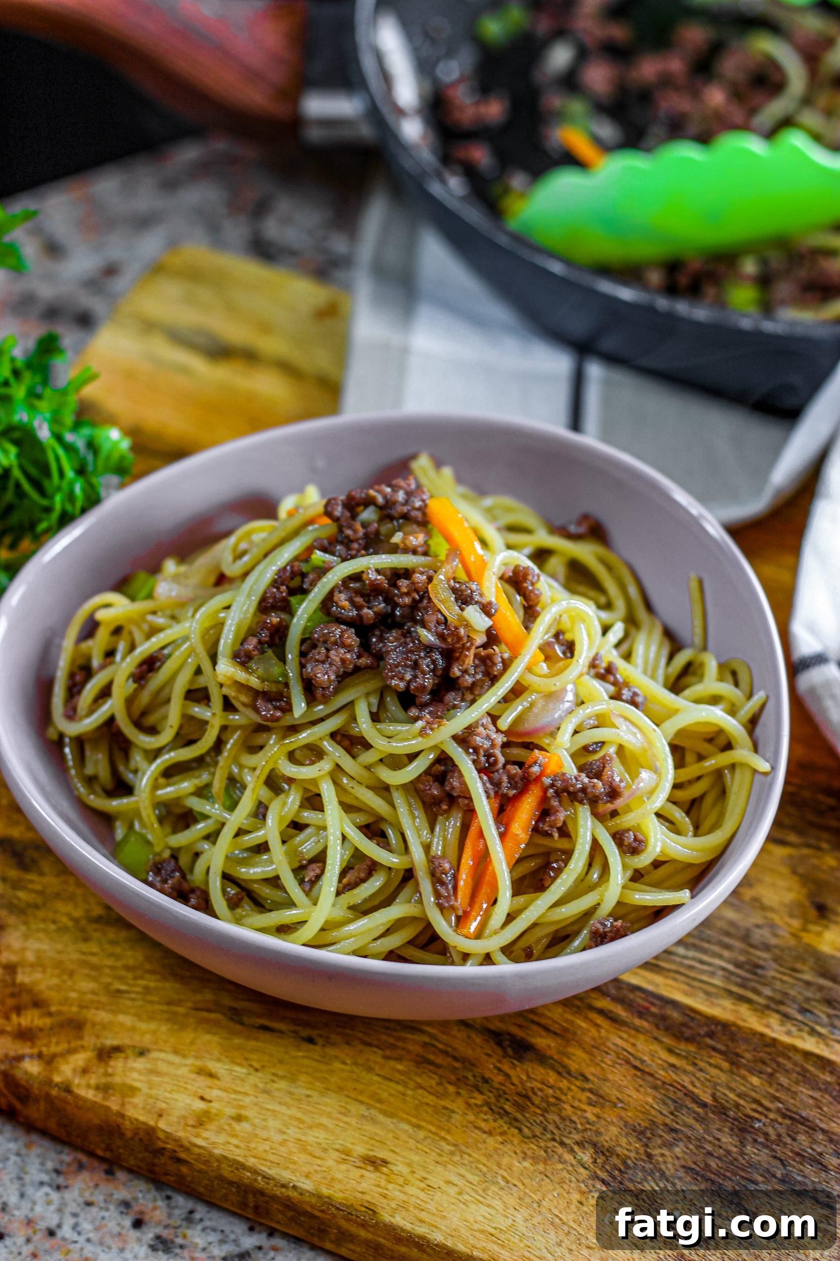 Ground Beef Lo Mein with Garlic-Ginger Sauce 7 img 4474 6