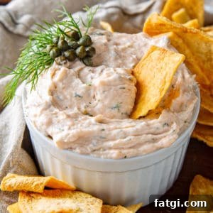 smoke salmon dip with pita chip