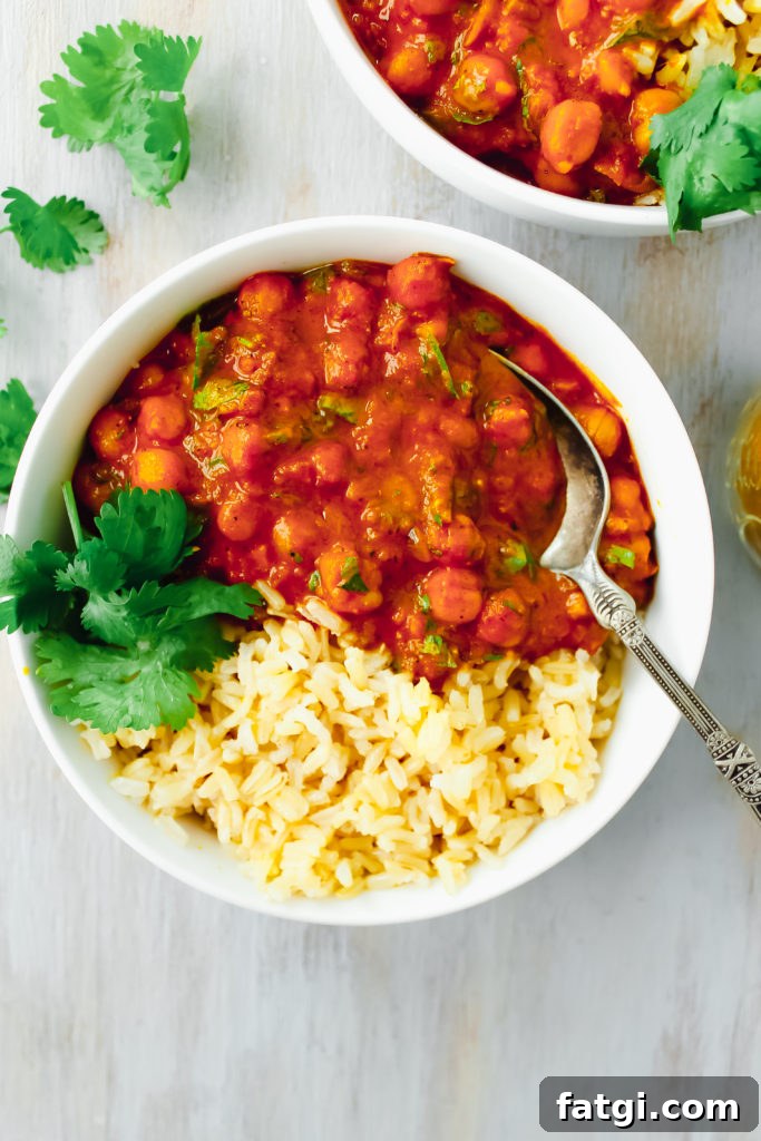 One-Pot Chickpea Tikka Masala [Vegan]