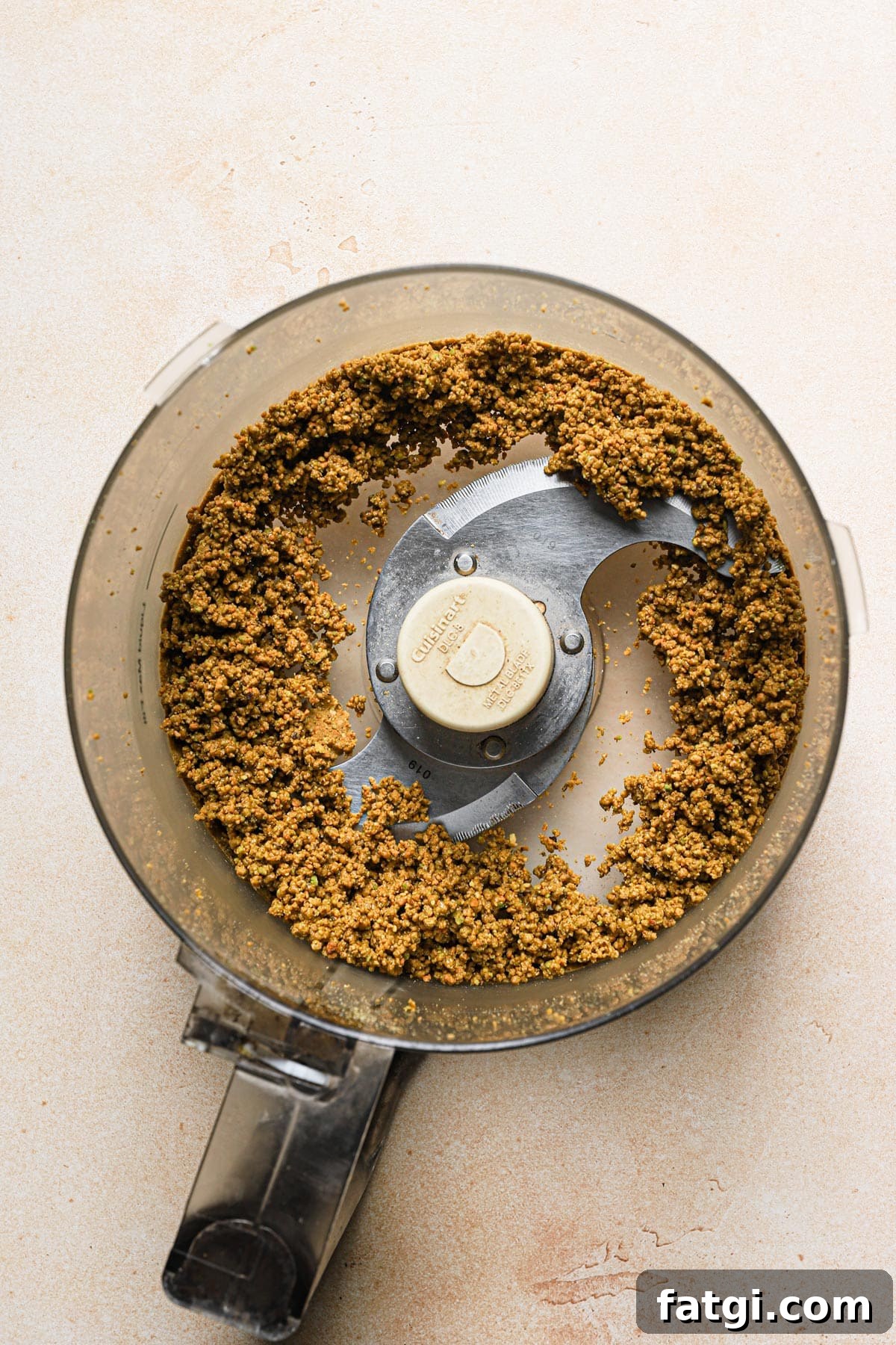 Double Pistachio Muffins with Cream Cheese Filling 4 Pistachios processed into a moist paste in a food processor.