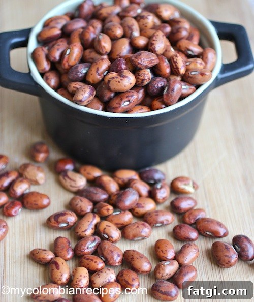 Colombian Cazuelita de Frijoles: Traditional Bean Cazuela 3 Frijoles Cargamanto